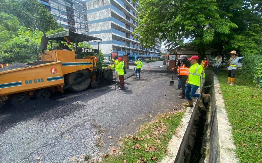 PENURAPAN JALAN AYER BERSIH UNTUK DBKL